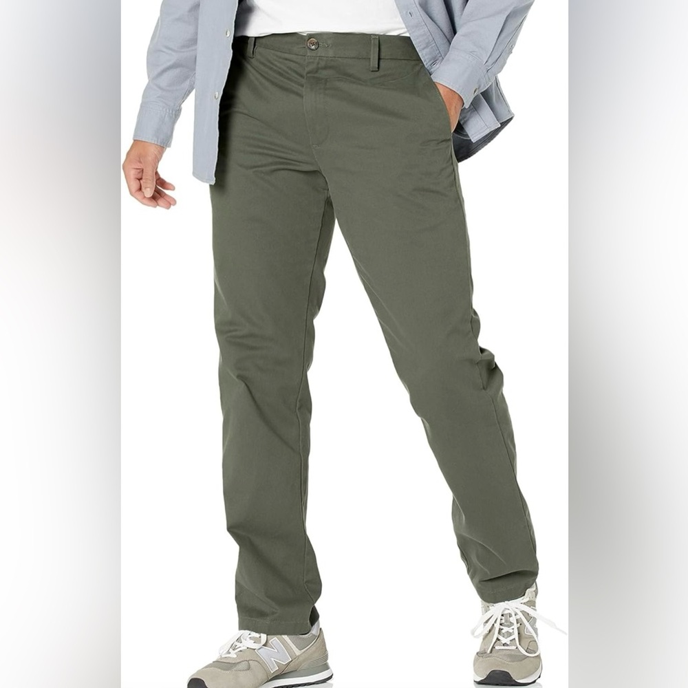 NEW Mens Classic Fit Chinos 34 W x 31 L Olive Colour‎